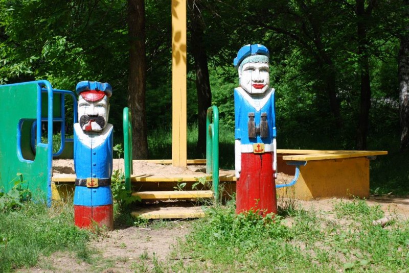 Персонажи саровских дворов 33.jpg