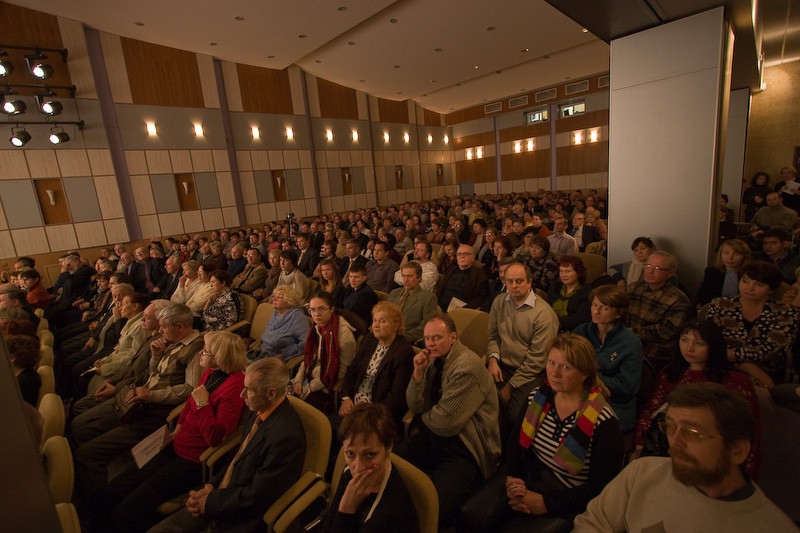 На встрече с С. Г. Кара-Мурзой.jpg