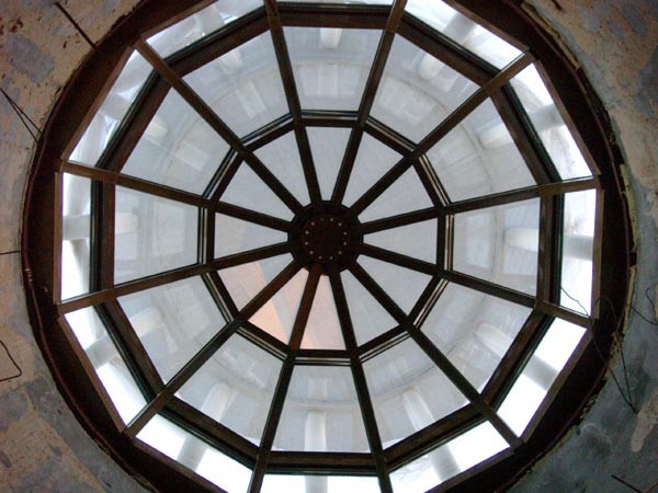 Новое здание театра: вид изнутри