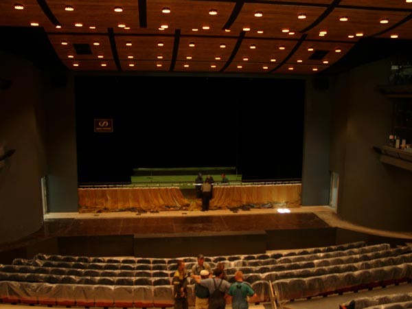 Новое здание театра: вид изнутри
