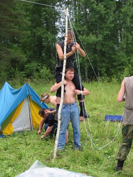 Натяжка антидождевого тента