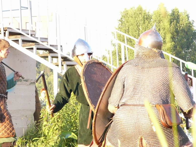 Исторические реконструкторы