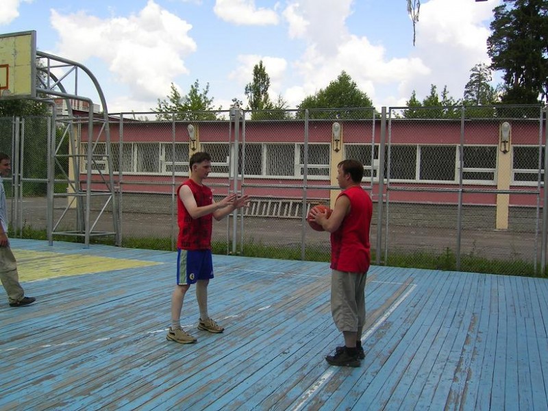 25 июня