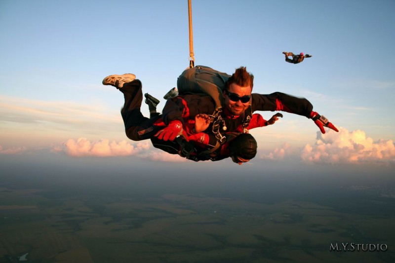 Падение с 2500 м